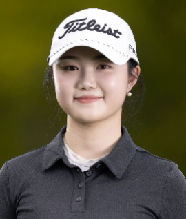 太棒了!!!吳佳晏抓7鳥1Bogey,衝上領先群,獲得並列第7名。於JLPGA TRUST RESORT公開賽最終輪。GOODSHOT 職業高爾夫賽事速報25weekly20 31 張芝綖